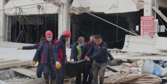 Un nuevo terremoto en el sureste de Turquia causa un