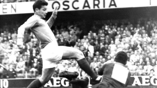 Murió Just Fontaine, el primer gran goleador de los mundiales Murió Just Fontaine, el primer gran goleador de los mundiales