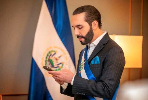 Bukele dice que Gobierno de EEUU mete a la carcel