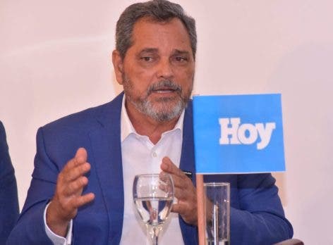 Junior Noboa Comisionado de Beisbol RD no maneja recursos economicos