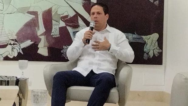 ¿Cual es el problema con la reconstruccion de la carcel