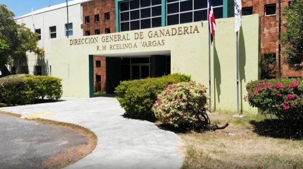 Fachada de la Dirección General de Ganadería de la República Dominicana.
