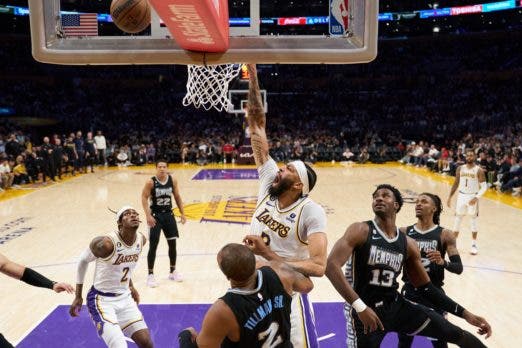 111 101 Lakers destrozan a Grizzlies con un huracan en el
