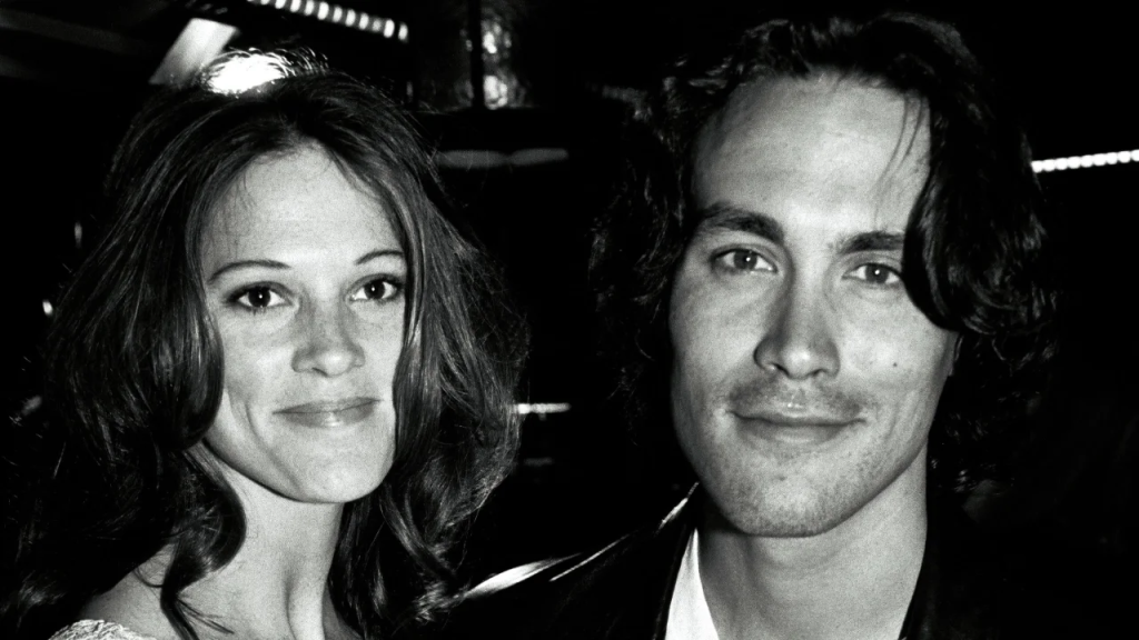 1681087734 540 Los seres queridos de Brandon Lee recuerdan a la estrella
