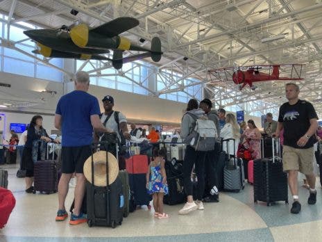 1681500355 52 Fotos y videos Fuertes lluvias provocaron inundaciones en el sur de