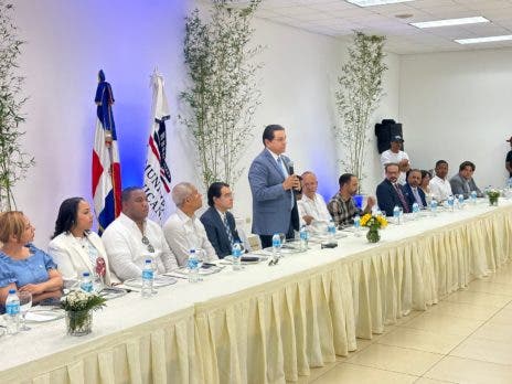 Salud Pública entrega en Santiago medicamentos valorados en RD$17 millones Salud Pública entrega en Santiago medicamentos valorados en RD$17 millones de pesos