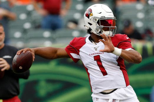 1681823219 777 Fotos Los jugadores mejores pagados de la NFL en 2023