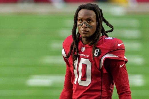 1681823220 716 Fotos Los jugadores mejores pagados de la NFL en 2023