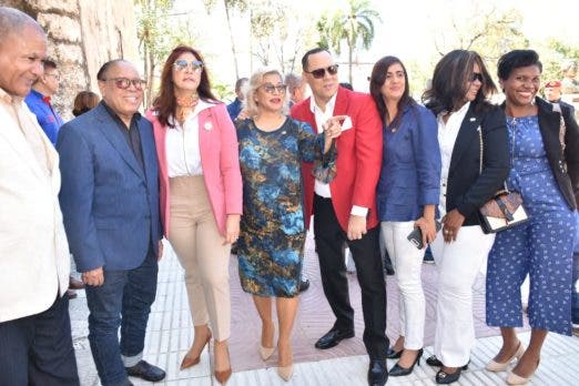 1681872891 505 Circulo de Locutores reconoce a Mirabal Caceres y Marisol