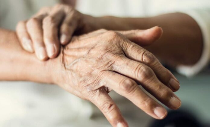 Prueban una técnica no invasiva para mejorar la terapia génica del párkinson