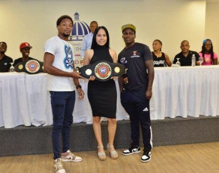 Anuncian cartelera de boxeo con tres titulos latinos en disputa