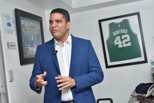 Basquet se maneja con 50 millones afirma Rafael Uribe