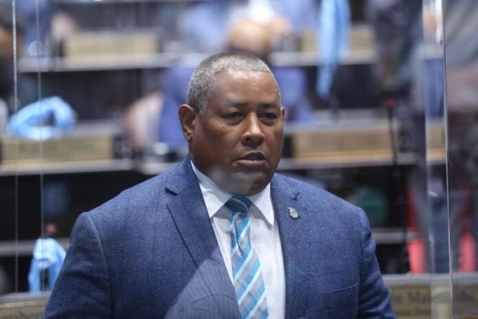 Diputado Héctor Feliz pide no le mencionen caso Falcón