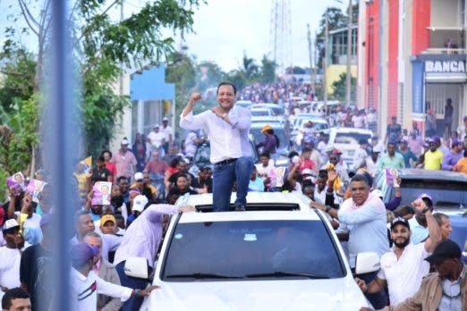 En La Otra Banda se tiran a las calles junto