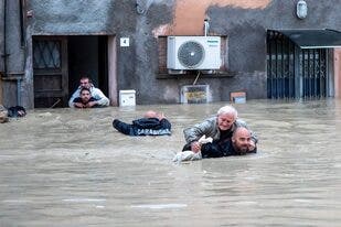 1684343212 149 Inundaciones en Italia dejan al menos 8 muertos