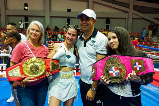 Rosa noquea a Vargas en septimo asalto y se queda