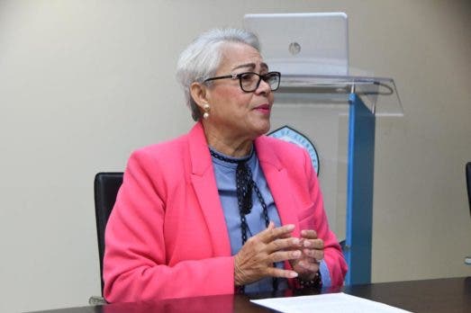 UASD propone plan para control y aprovechamiento del sargazo