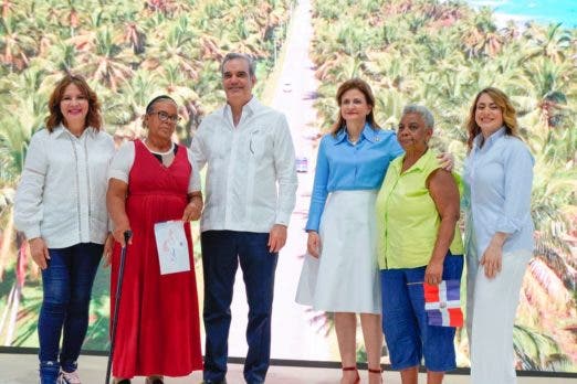 Un millon de dominicanas recibiran el Bono Madres 2023