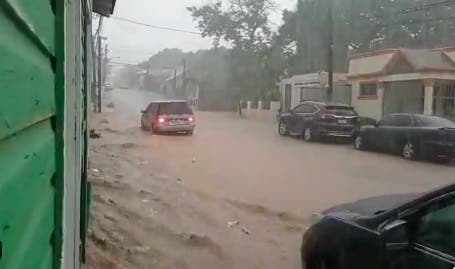 1685717820 98 Ventarron afecta varias infraestructuras en Mao