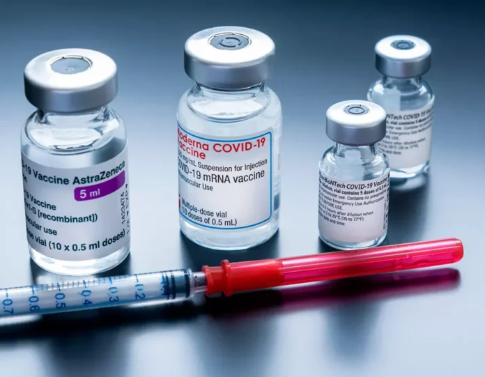 Uno de cada 10 mil vacunados contra covid en Alemania reclaman reconocimiento de daños