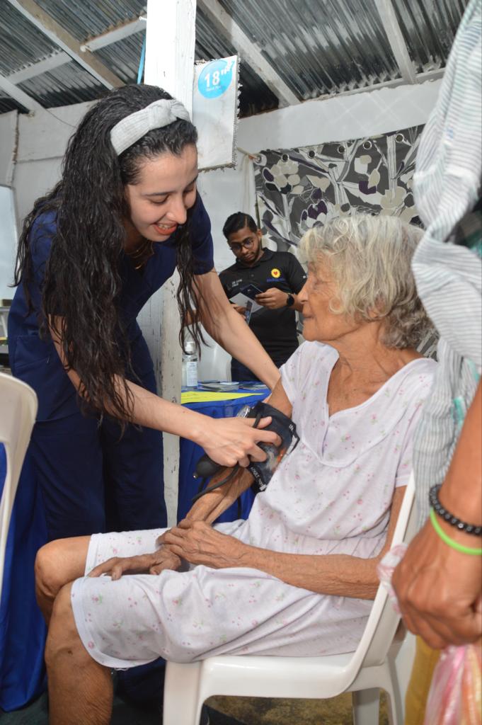 1687047259 941 Mas de 500 personas se benefician de operativo medico encabezado