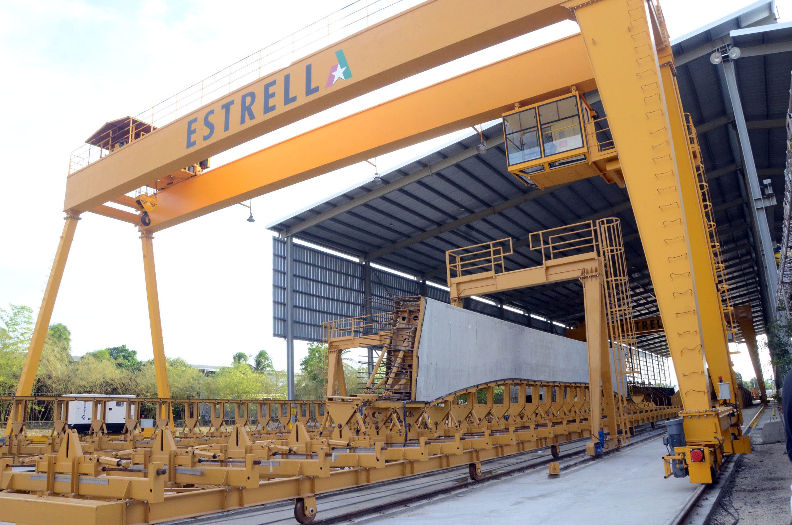 Presidente Luis Abinader inaugura nueva planta de prefabricados del Grupo Estrella 4 DSC 6497 scaled