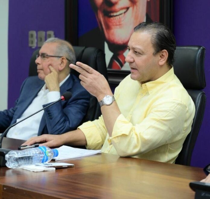 Abel y técnicos PLD avanzan acciones y metas de Programa de Gobierno