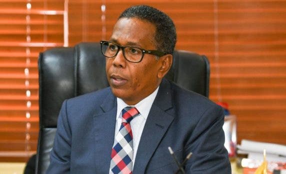 Comedores Economicos acuden en auxilio de damnificados por inundaciones