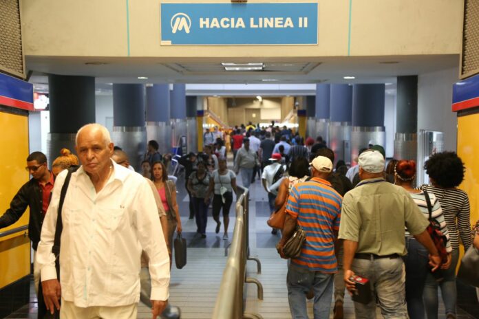 El Metro de Santo Domingo rompe récord de usuarios en los últimos 12 meses