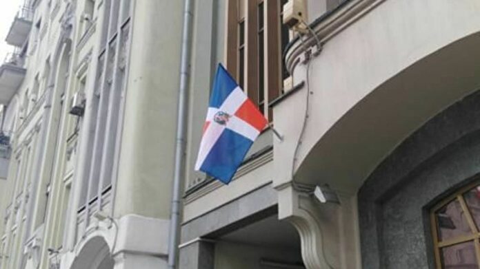 Estudiantes de RD en Rusia están protegidos por protocolos de universidades, dice embajada