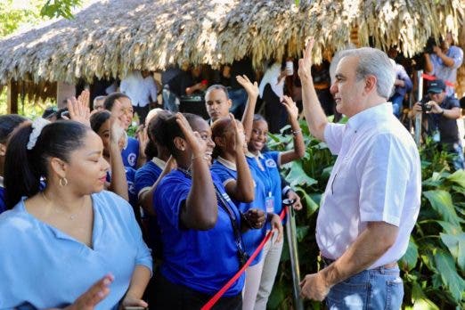 Luis Abinader declara Plan de Reforestacion de seguridad nacional