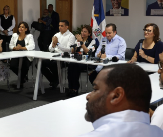 Minou afirma pago de candidaturas motiva al dinero mal habido