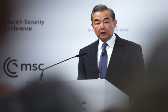 Wang Yi a Blinken: “China no puede hacer concesiones en Wang Yi a Blinken: “China no puede hacer concesiones en la cuestión de Taiwán”