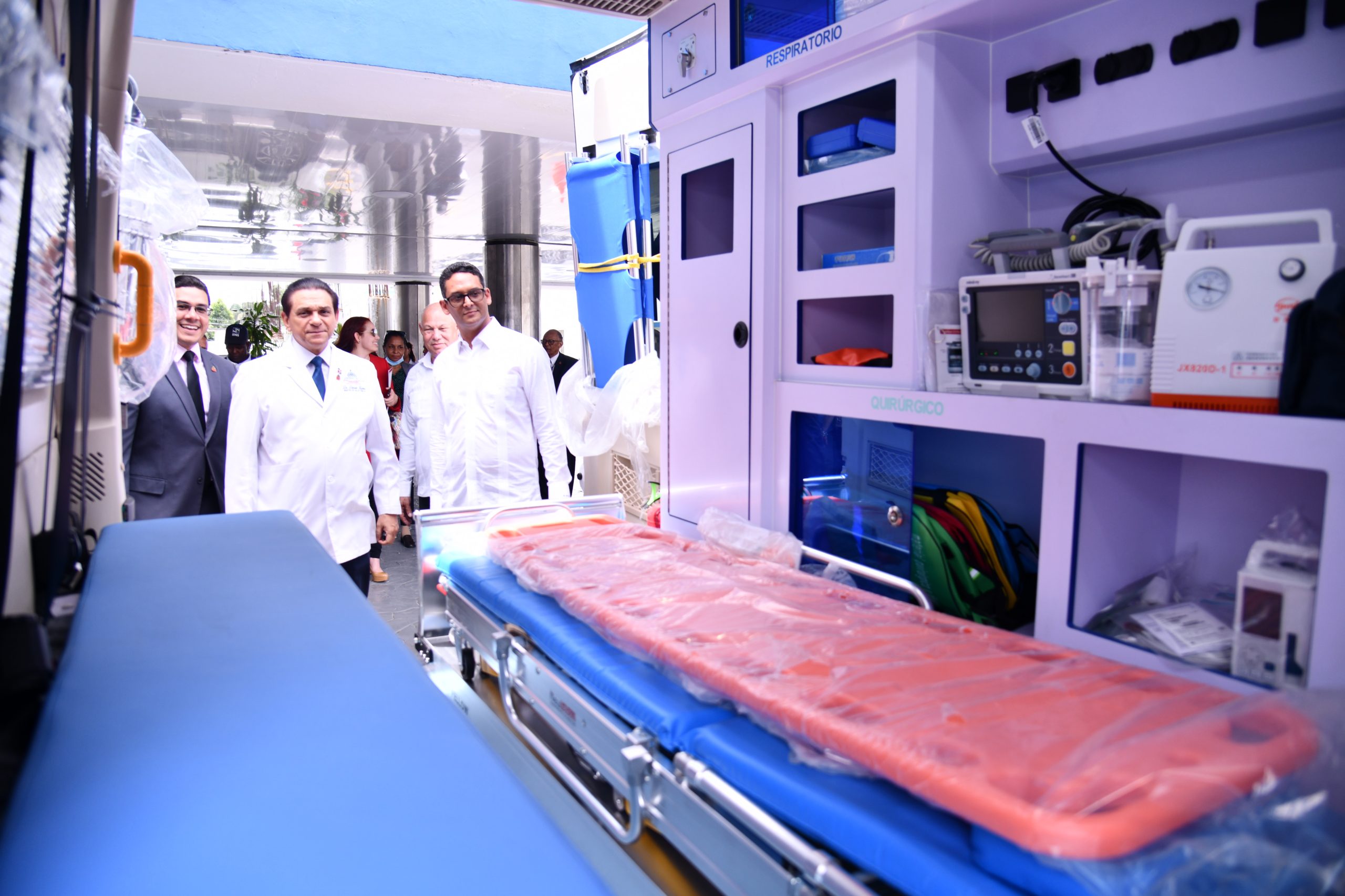 1688595729 790 SP recibe ambulancia del Sistema 9 1 1 para pacientes con trastornos