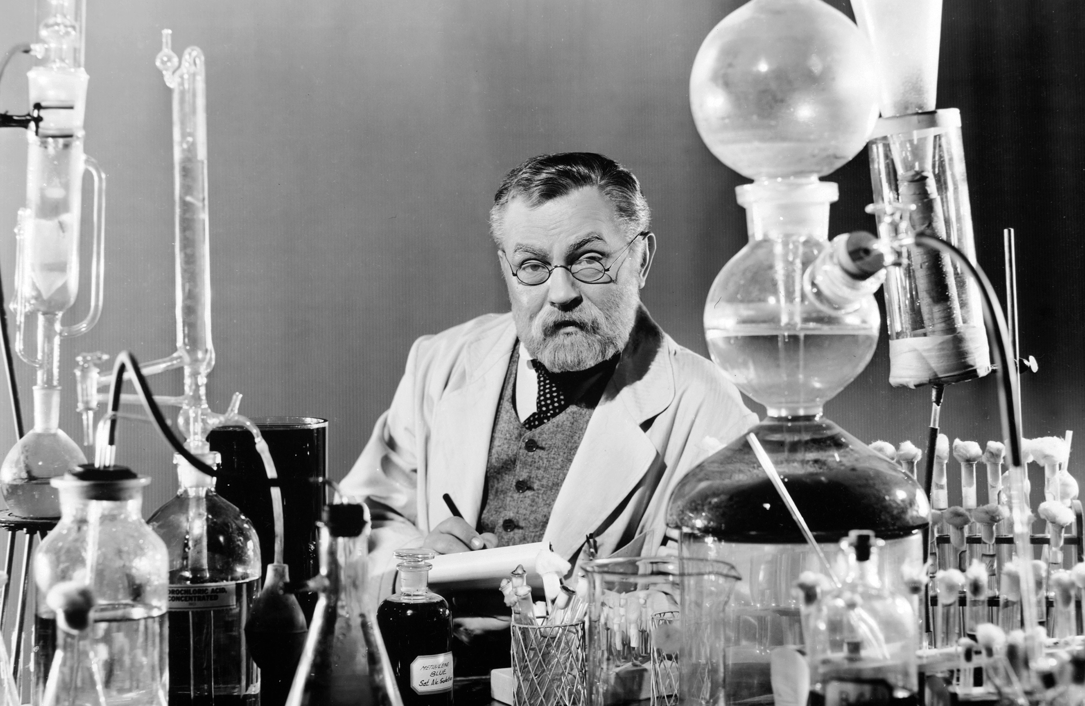 1689871092 2 Oppenheimer y otros genios cientificos vistos por el cine