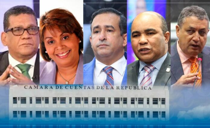 4 de 5 diputados disidentes en informe CC brillaron por ausencia en reuniones Comisión Especial