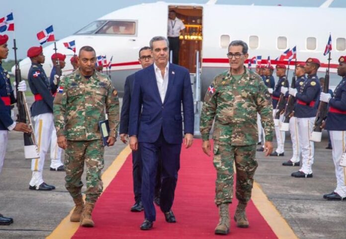 Abinader regresa de III Cumbre Europa-Celac