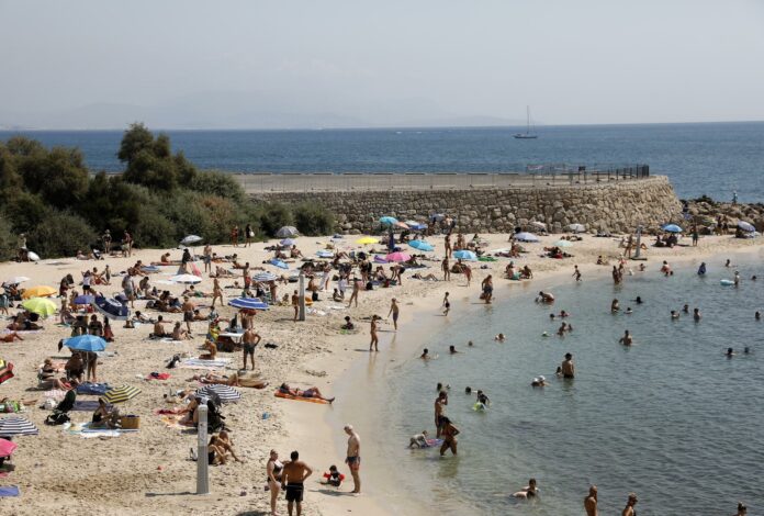 Advierten de que Europa podría superar su récord de temperatura en los próximos días