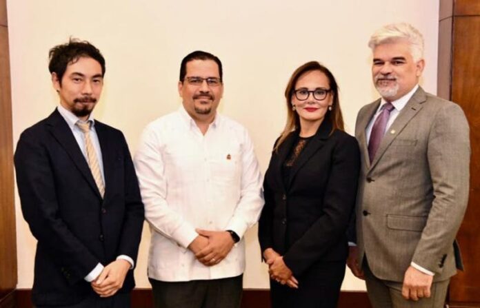 Buscan innovar el sistema de datos del sector salud