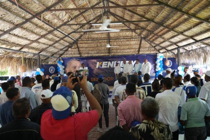 Kennedy Vargas lanza oficialmente su precandidatura a la senaduría de Independencia por el PRM 1 IMG 20230715 WA0034