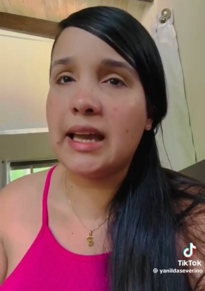 Mujer denuncia fue despojada de su carro alegando que es robado, a pesar de tener papeles en regla (VIDEO)