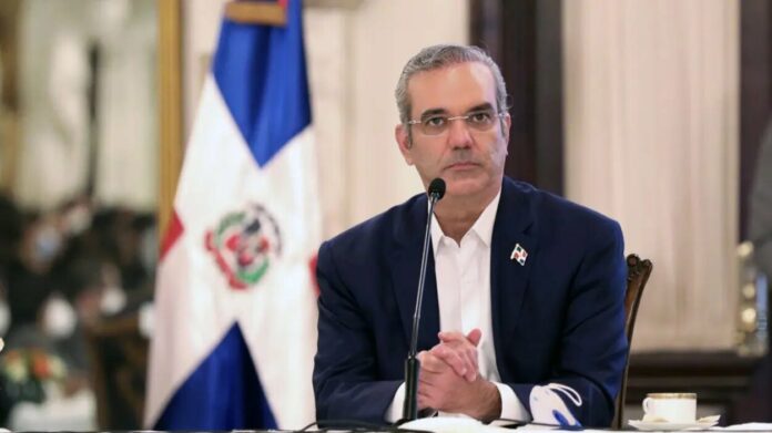 Presidente Abinader continua evolución satisfactoria tras ser diagnosticado con covid-19