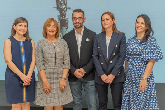 Origami lanza al mercado dominicano IPONE
