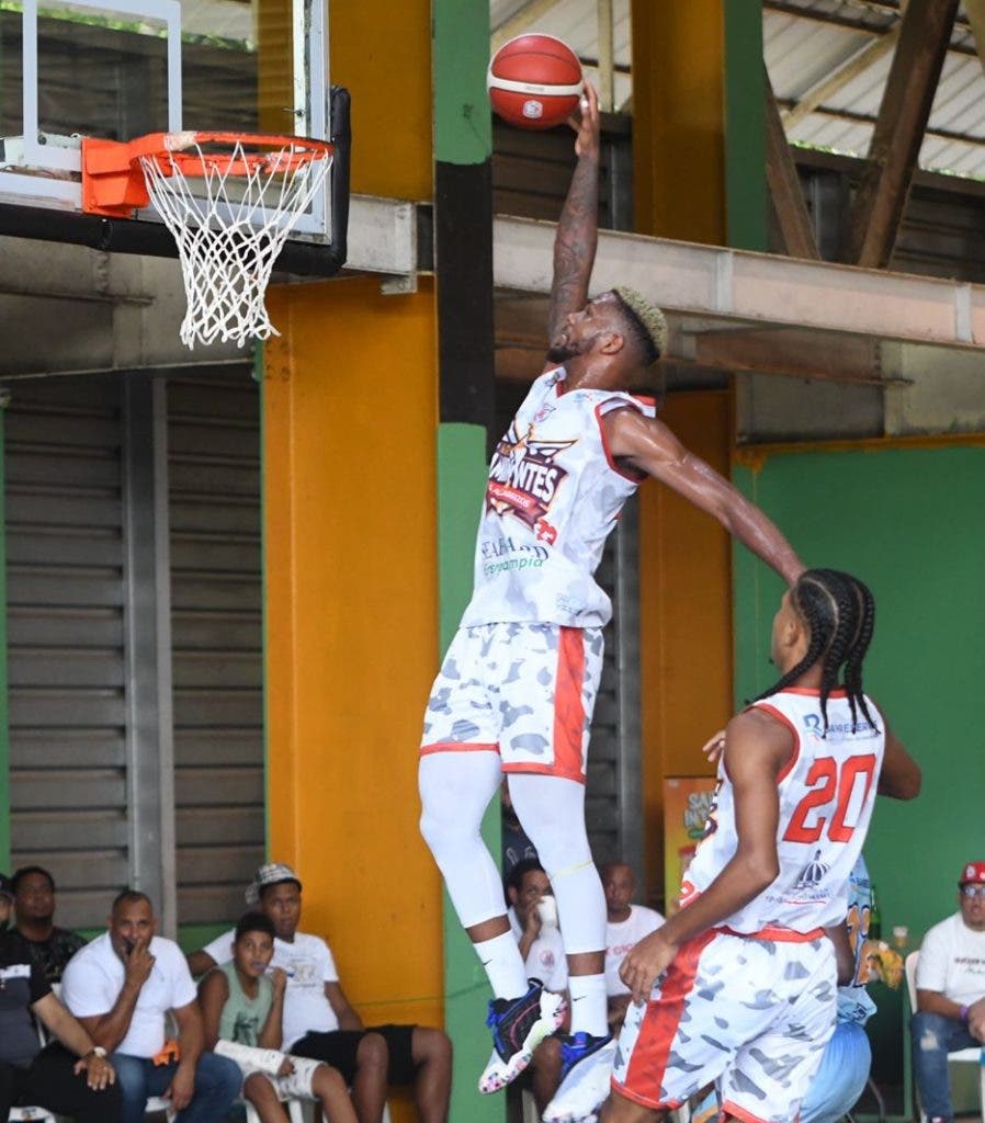 1693279148 758 Calero y Caminantes triunfan en semifinal basket superior Provincia de