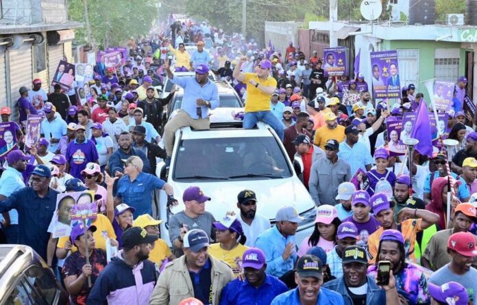 Abel Martínez: «Padrón del PRM demuestra lo que son: ¡Desorden y mentiras!»