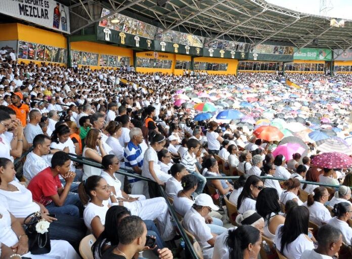 Águilas Cibaeñas dan inicio venta de abonos