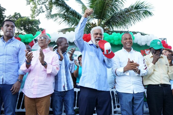 Antonio Brito inaugura su comando de Campaña para ganar la Alcaldía de Haina