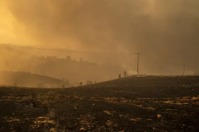 Incendio en Evros, Grecia, tras 9 días sigue incontrolable