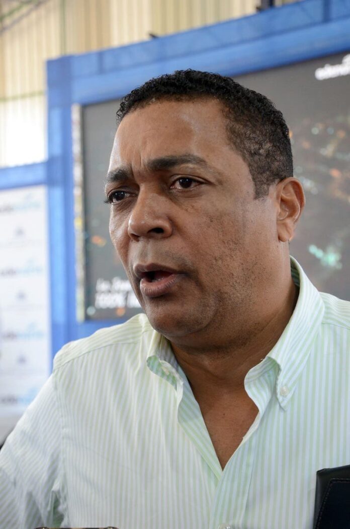 LMD realiza levantamiento para ir en auxilio de municipios afectados por Franklin