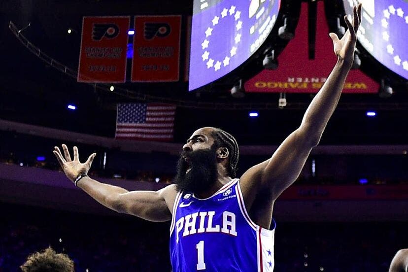 NBA multa a Harden con 100000 dolares tras llamar mentiroso